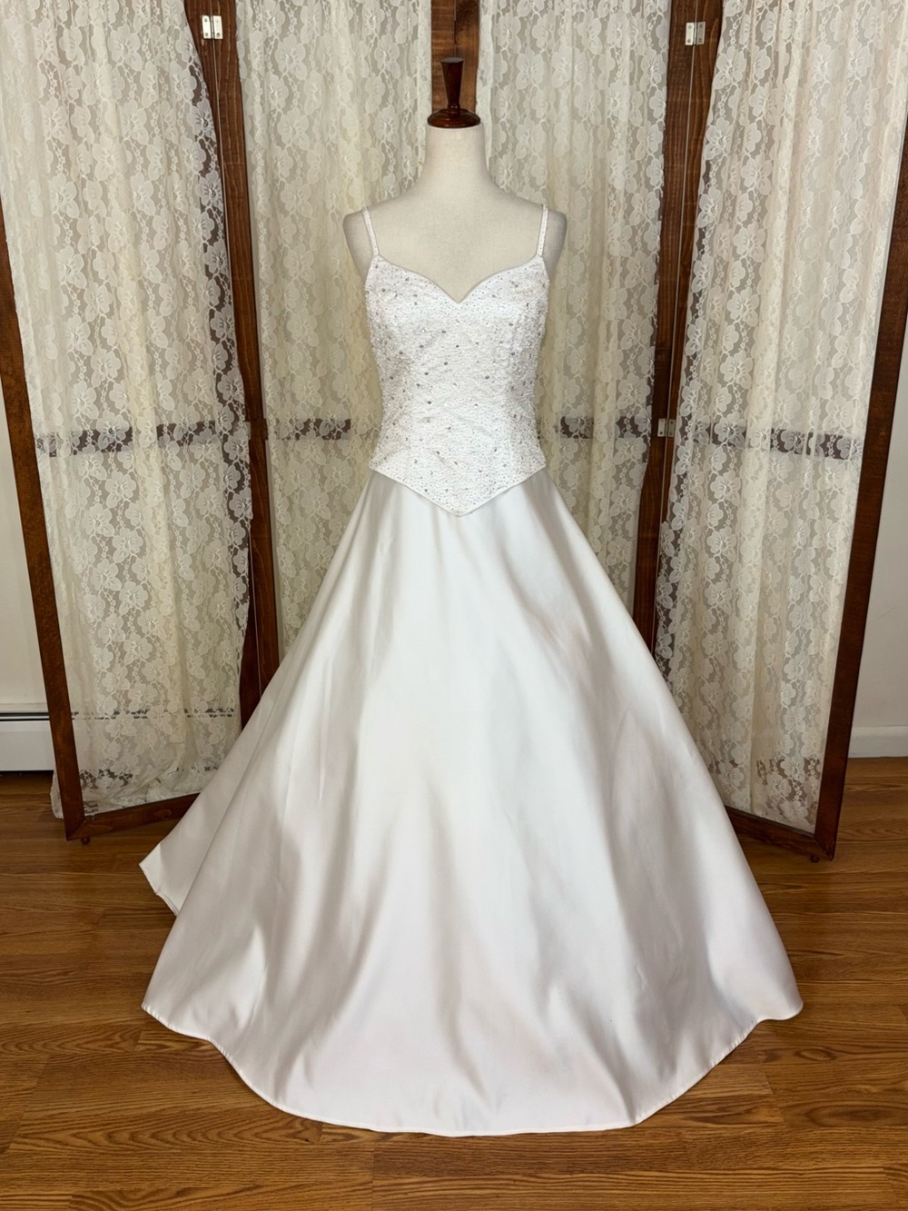 Beautiful Vintage 90s White Satin Wedding Gown